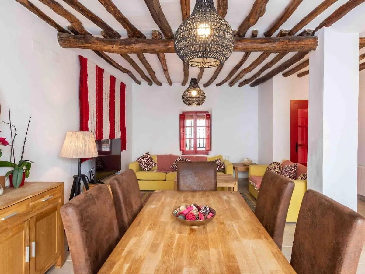 Holiday home Casa Roja Villa Niguelas Spain