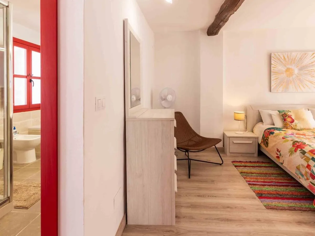 Casa Roja Villa Niguelas Holiday home
