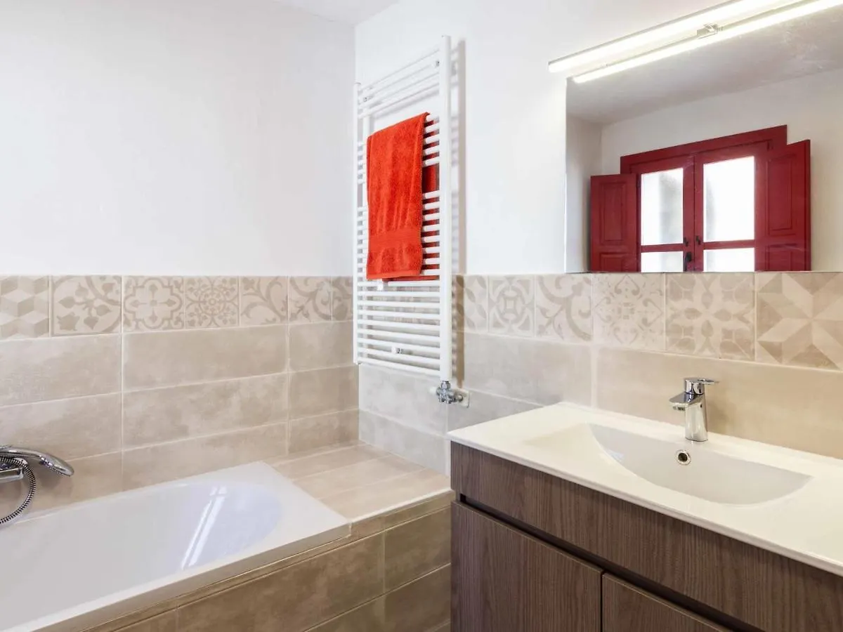 Casa Roja Villa Niguelas Holiday home