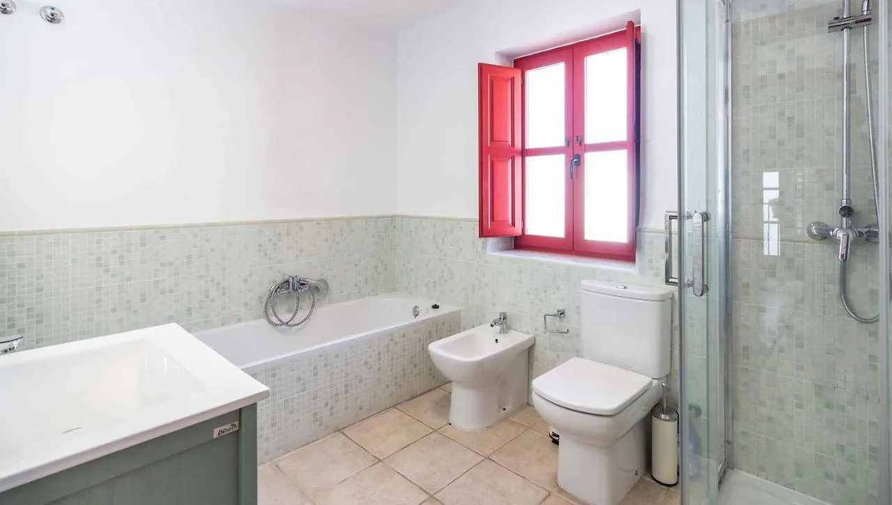 Holiday home Casa Roja Villa Niguelas Spain