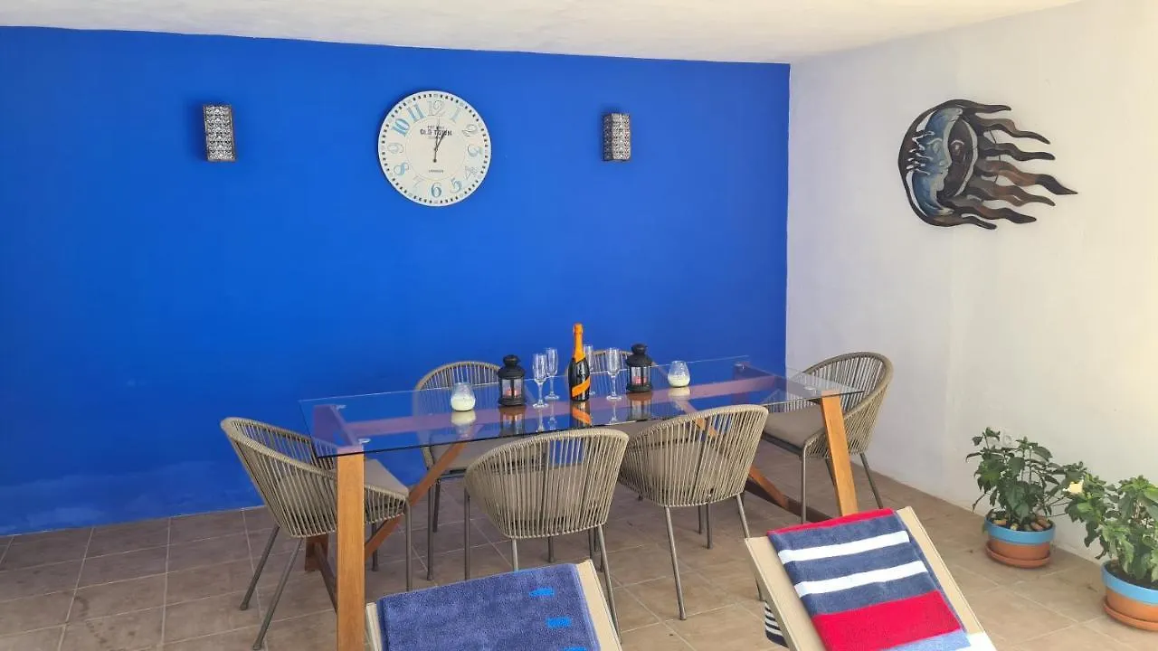 Casa Roja Villa Niguelas