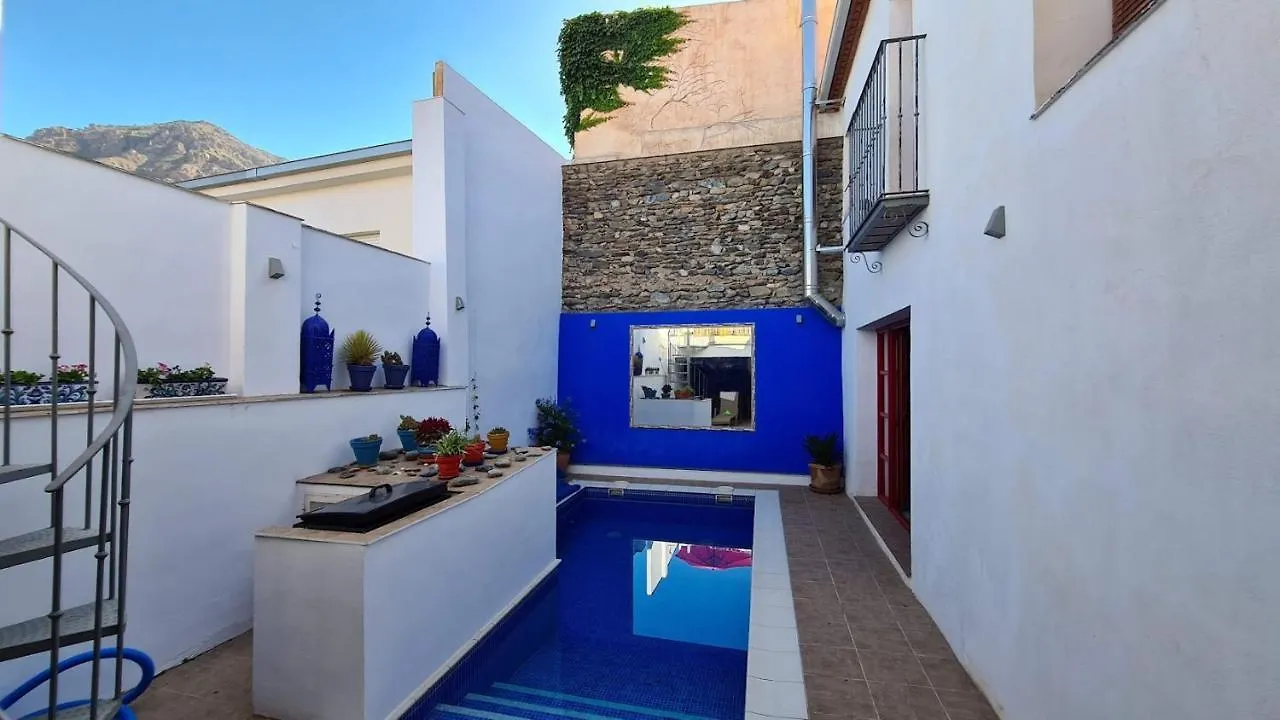 Casa Roja Villa Niguelas 0*,